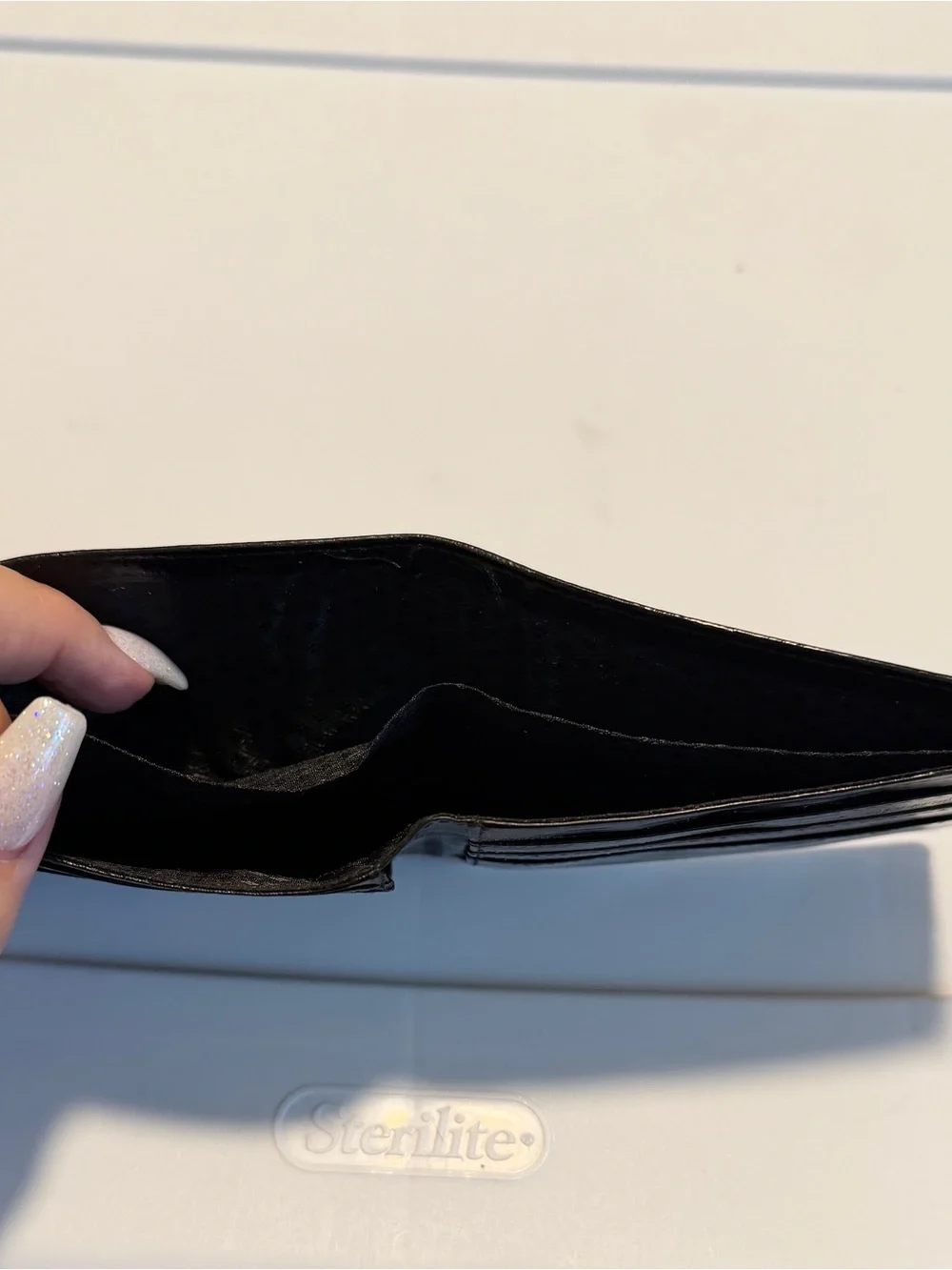 NWT Men's Genuine Eel Skin Bifold Wallet - Sleek Black (Made in Korea)